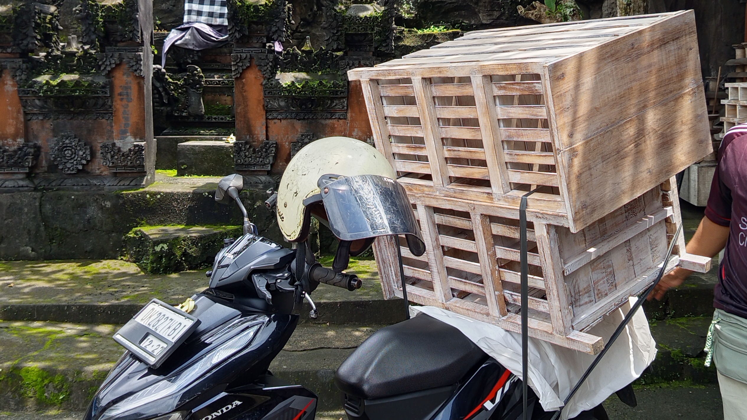 Testimoni 2